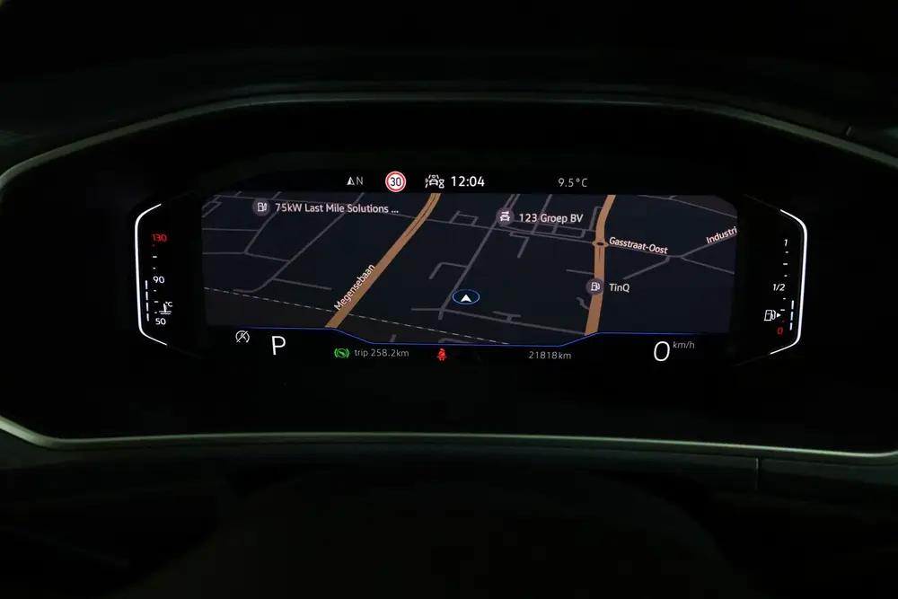 Volkswagen T-Roc 1.5 TSI Style DSG AVM VIRTUAL CARPLAY CLIMA uit 2023, foto 15