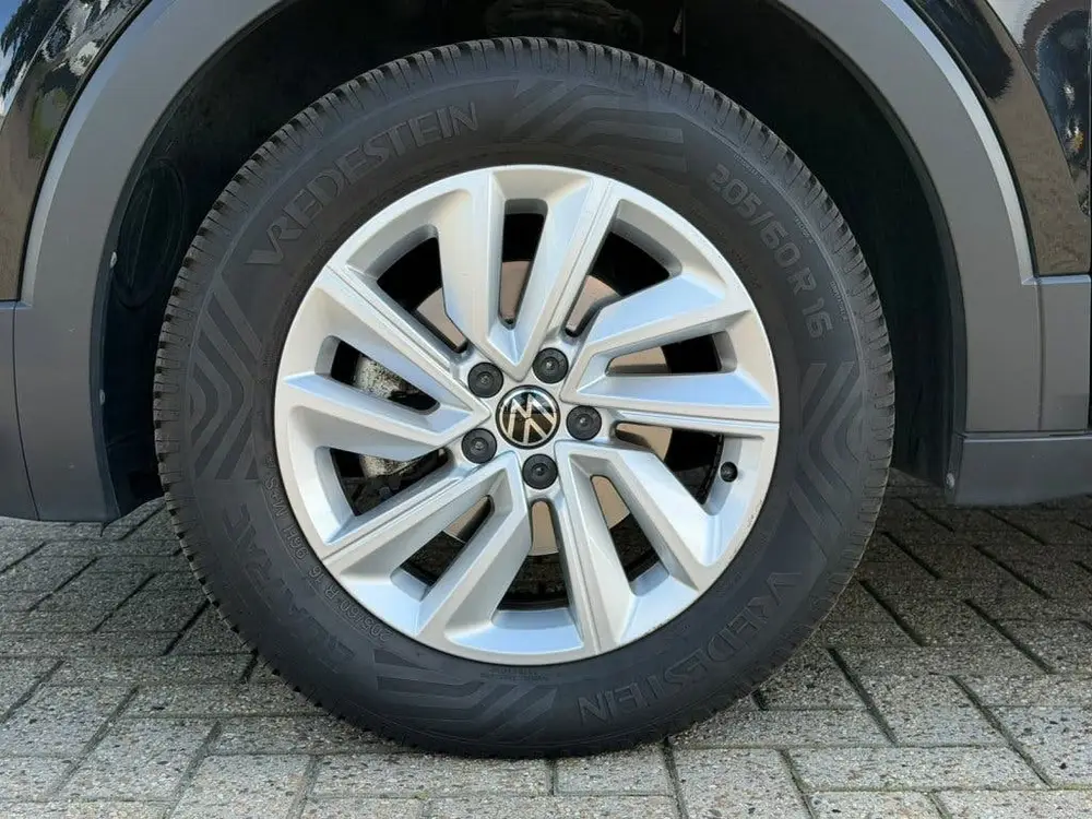 Volkswagen T-Cross 1.0 TSI Life ACC Virtual Clima (bj 2022) uit 2022, foto 9