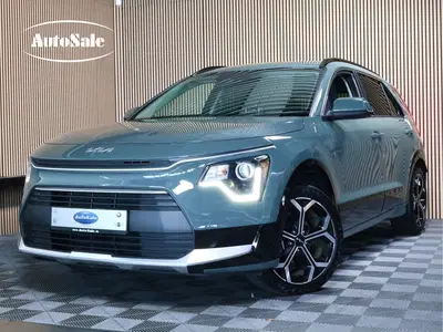 Kia Niro 1.6 GDi Hybrid DynamicLine AVM NAVI LANE C uit 2023