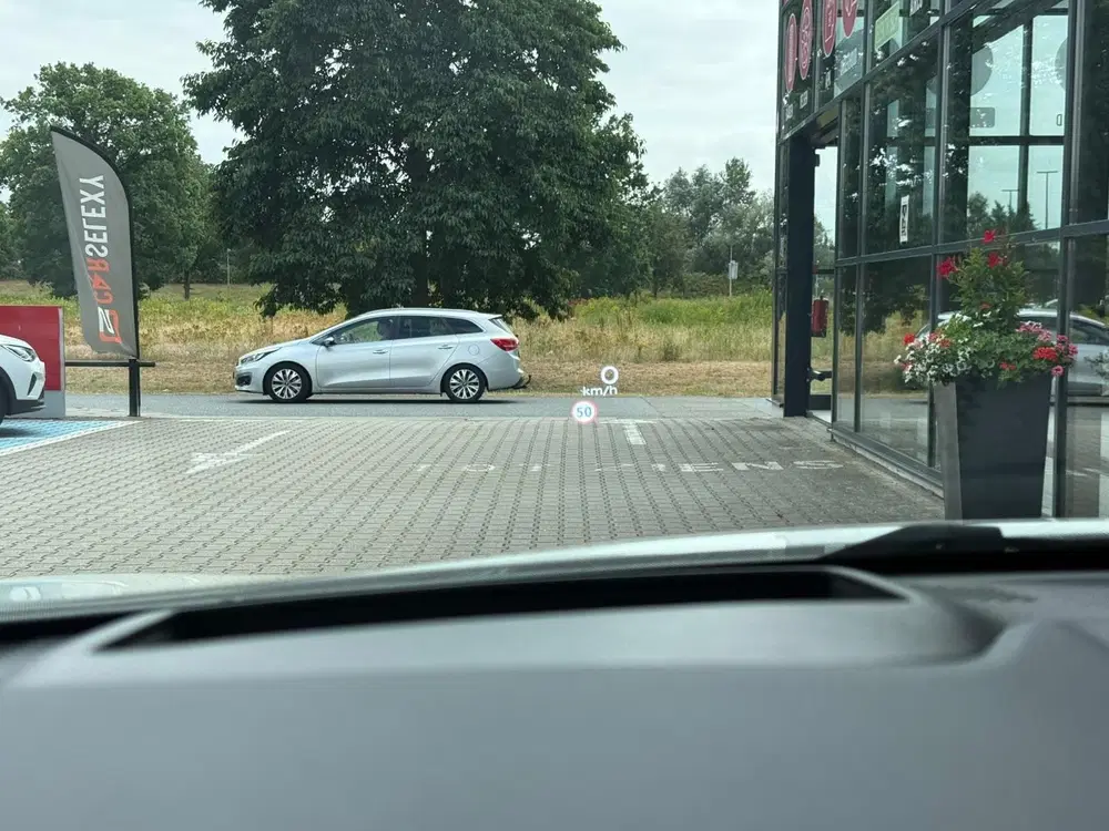 Nissan Qashqai 1.3 MHEV Premiere Edition *Trekhaak & ACC* uit 2021, foto 19