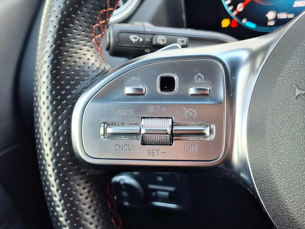 Mercedes-Benz B-Klasse 180 Business Solution AMG uit 2022, foto 11