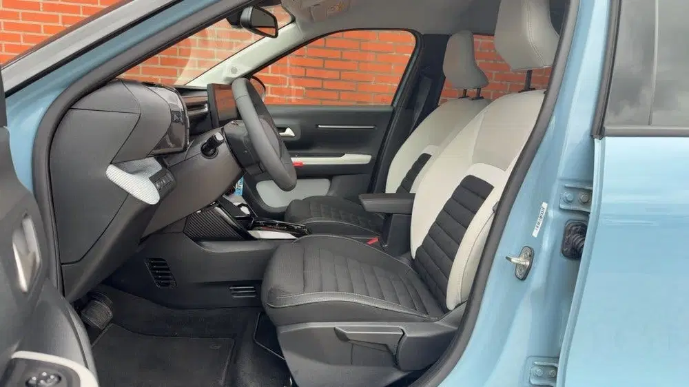 Citroën C3 Aircross 1.2 Hybrid 145pk Max Automaat Half lede uit 2025, foto 3