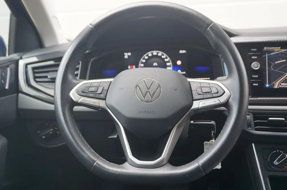 Volkswagen Polo 1.0 TSI 95pk DSG Life | Navigatie | Apple Ca uit 2022, foto 20