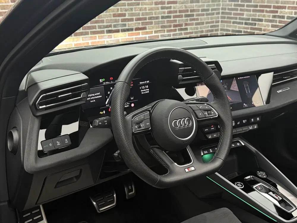 Audi A3 35 TFSI Advanced edition 3x S-Line Panoram uit 2025, foto 3