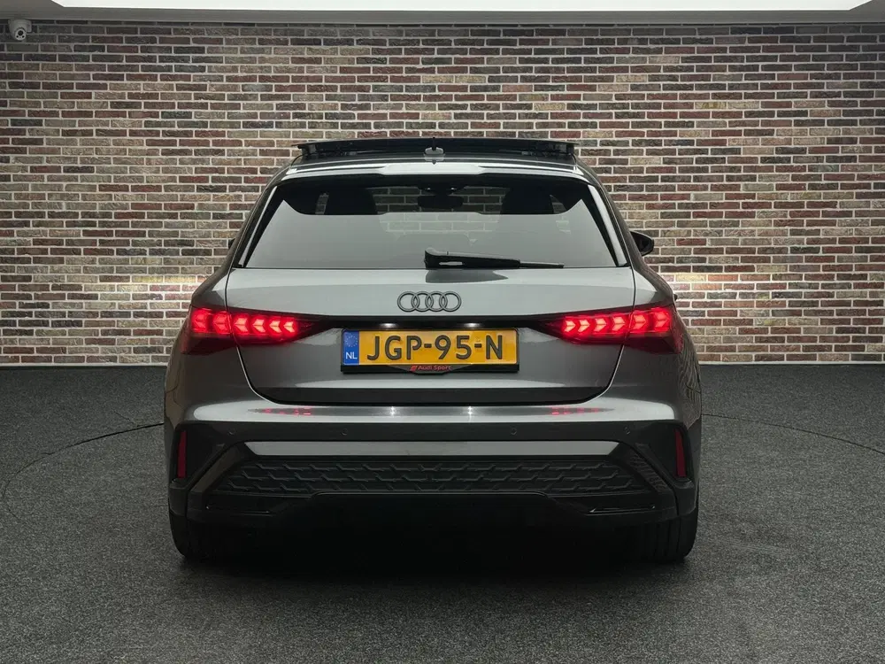 Audi A3 35 TFSI Advanced edition 3x S-Line Panoram uit 2025, foto 6