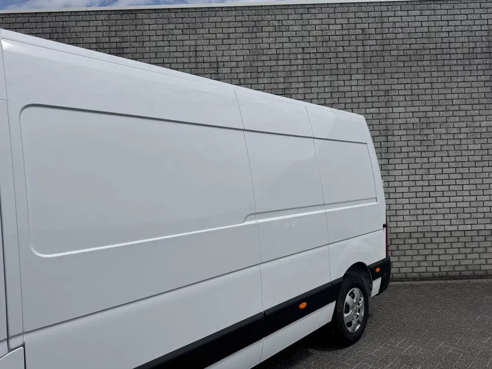 Nissan Interstar 2.3 dCi L3H2 N-Connecta uit 2024, foto 16