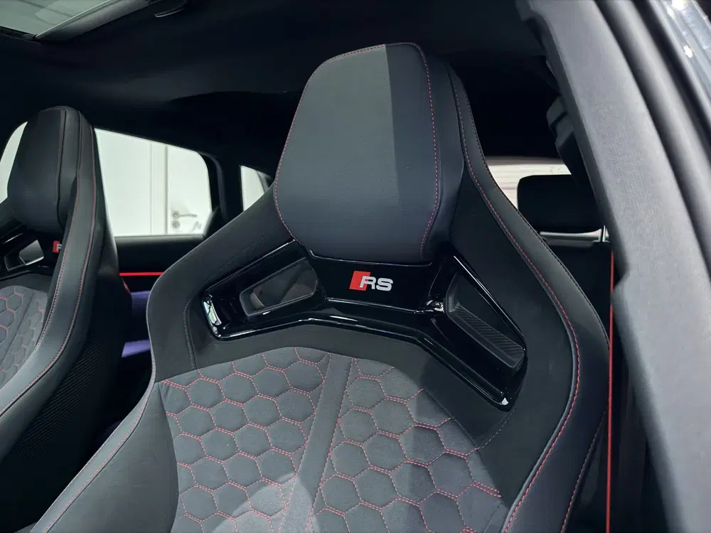 Audi RS3 2.5 TFSI RS 3 quattro Kuipstoelen uit 2025, foto 13