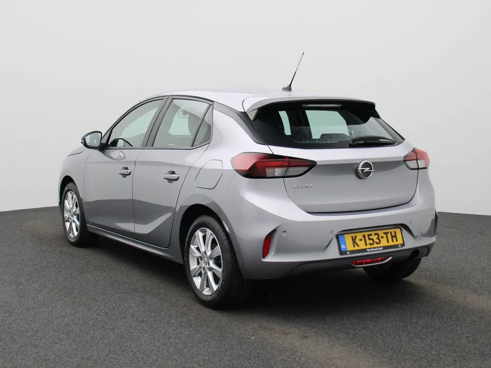 Opel Corsa 1.2 Edition uit 2021, foto 2