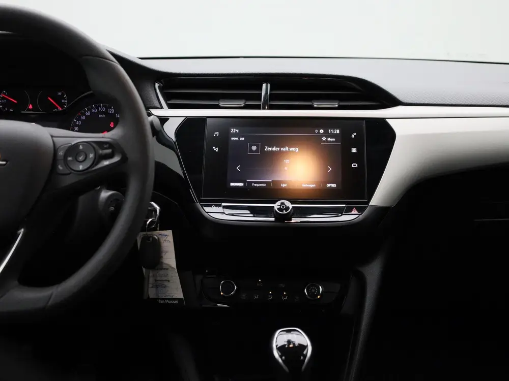 Opel Corsa 1.2 Edition uit 2021, foto 9