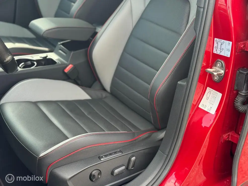 Volkswagen Golf 2.0 TSI GTI Clubsport PANO|IQ|MEMORY|H&K|LED uit 2022, foto 13