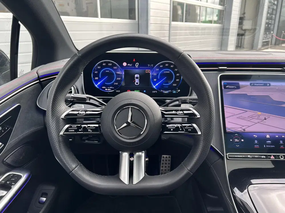 Mercedes-Benz EQE 300 AMG Line 89 kWh uit 2024, foto 13