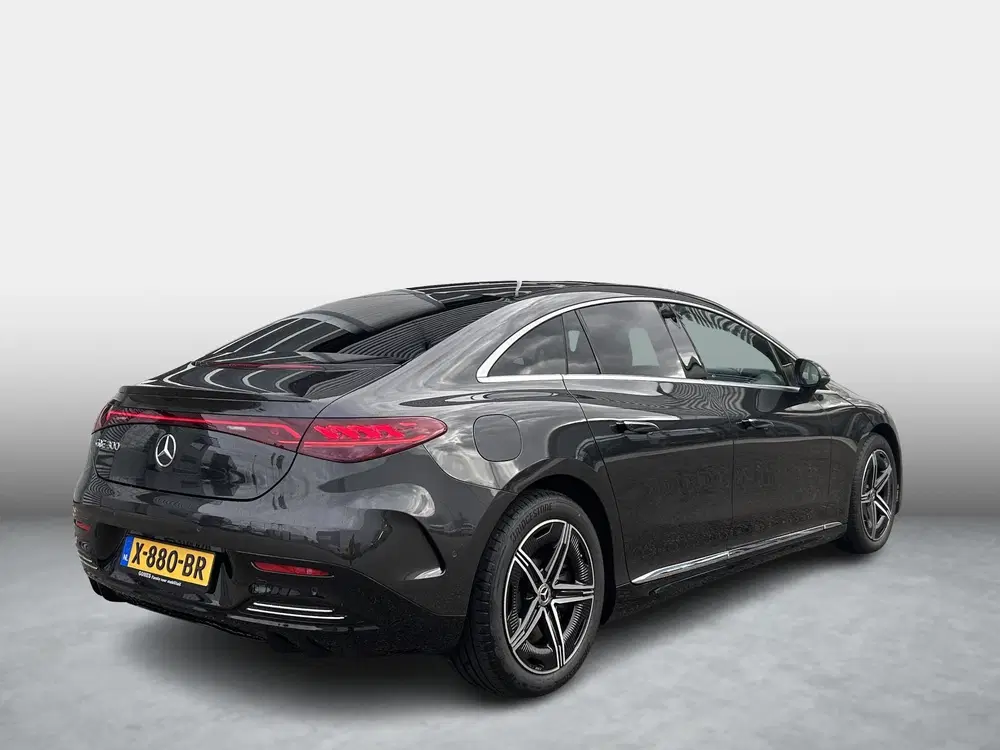 Mercedes-Benz EQE 300 AMG Line 89 kWh uit 2024, foto 2