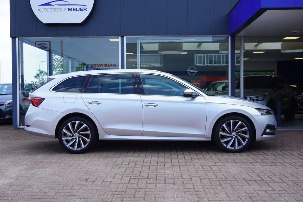 Skoda Octavia Combi 1.0 e-TSI Business Edition Plus | Airco uit 2023, foto 3