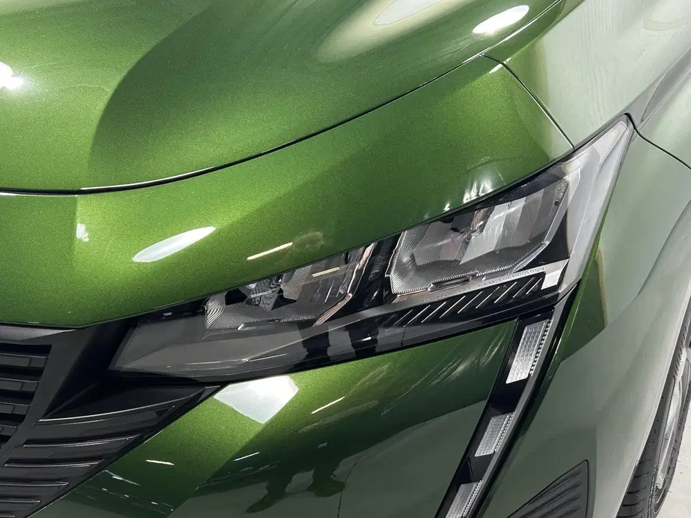 Peugeot 308 1.2 PureTech Active Pack Business Navi Cli uit 2022, foto 13