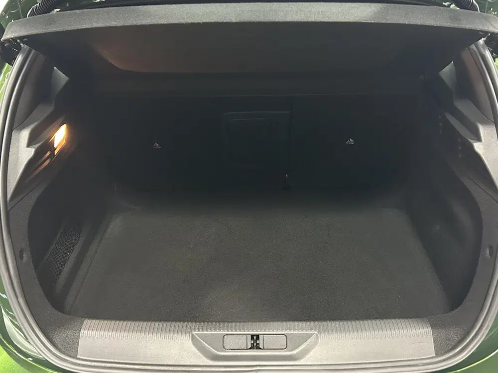 Peugeot 308 1.2 PureTech Active Pack Business Navi Cli uit 2022, foto 8