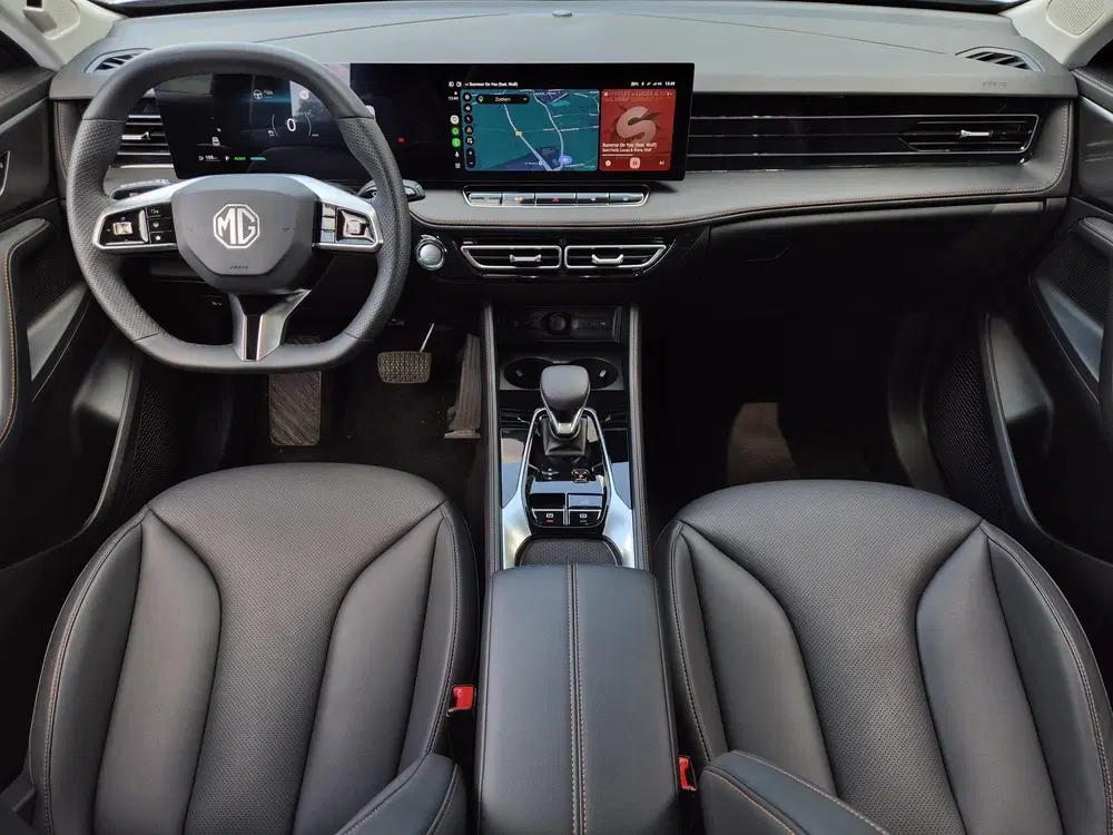 MG HS 1.5 Full Hybrid+ Luxury uit 2025, foto 2