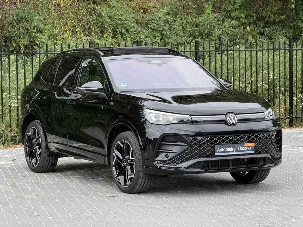 Volkswagen Tiguan 1.5 eHybrid R-Line | Leer | H&K | Trekhaak uit 2025, foto 4