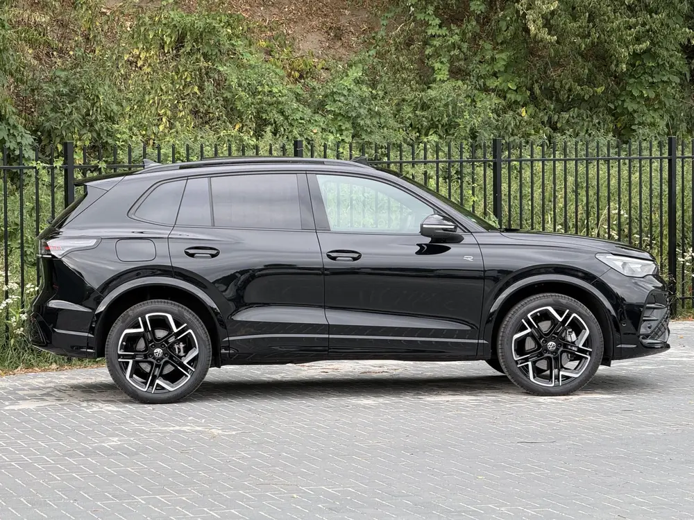 Volkswagen Tiguan 1.5 eHybrid R-Line | Leer | H&K | Trekhaak uit 2025, foto 7