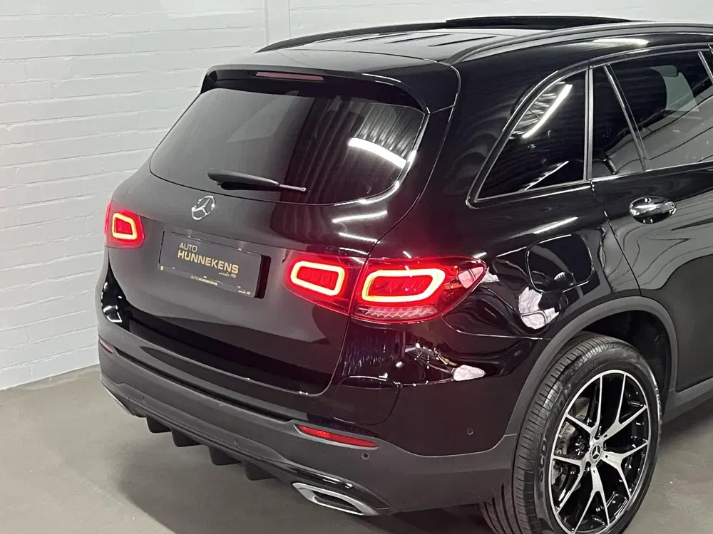 Mercedes-Benz GLC 300e 4MATIC AMG-line Distronic uit 2021, foto 10