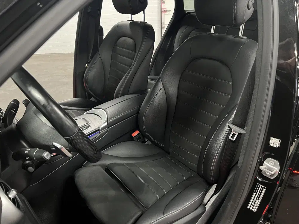 Mercedes-Benz GLC 300e 4MATIC AMG-line Distronic uit 2021, foto 14