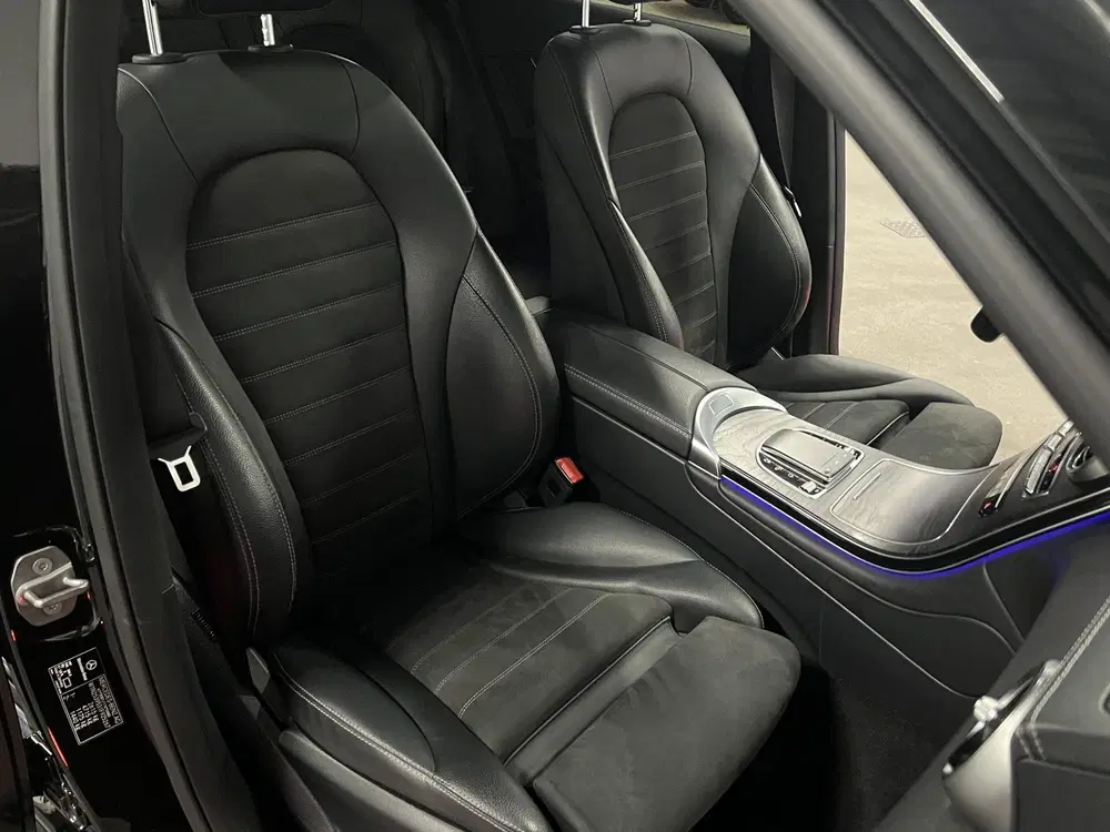 Mercedes-Benz GLC 300e 4MATIC AMG-line Distronic uit 2021, foto 15