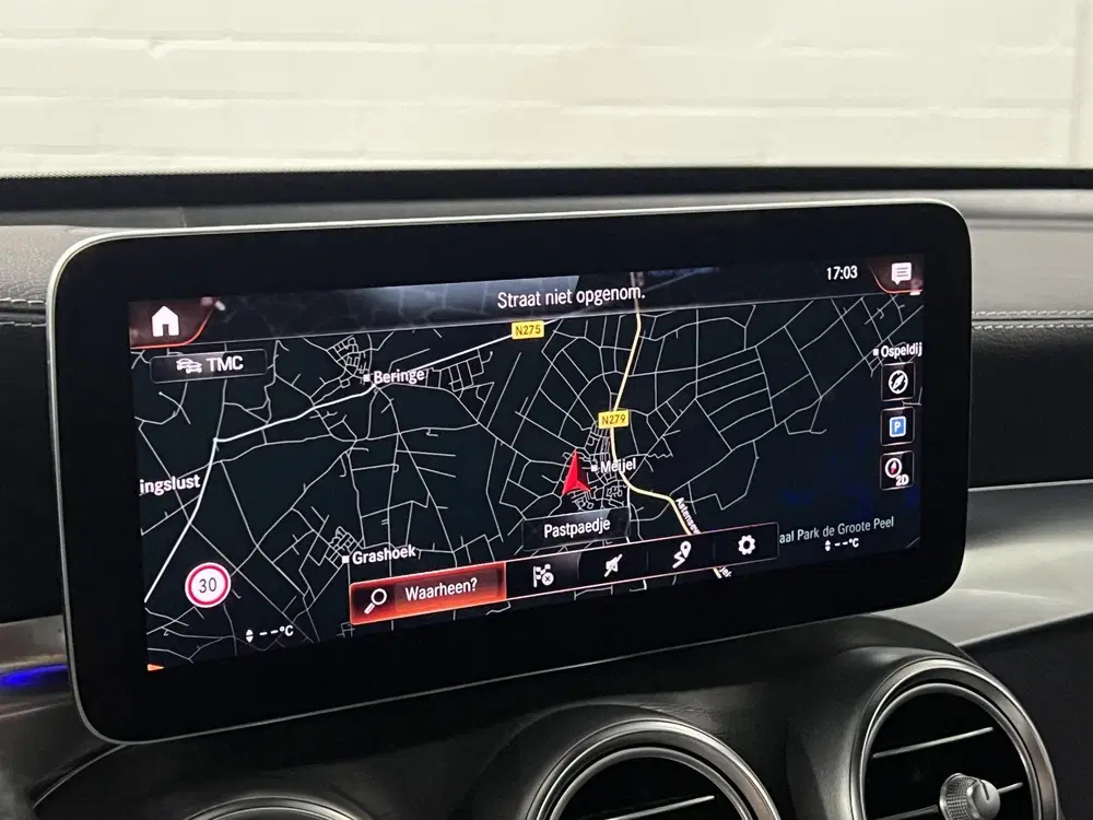 Mercedes-Benz GLC 300e 4MATIC AMG-line Distronic uit 2021, foto 18