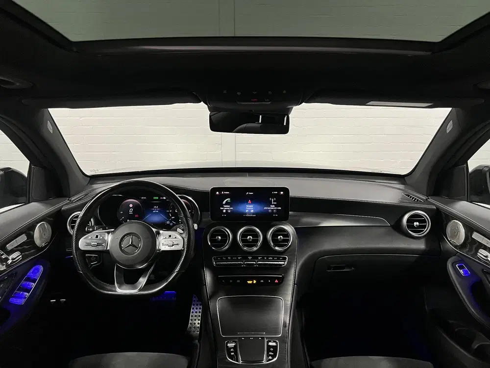 Mercedes-Benz GLC 300e 4MATIC AMG-line Distronic uit 2021, foto 3