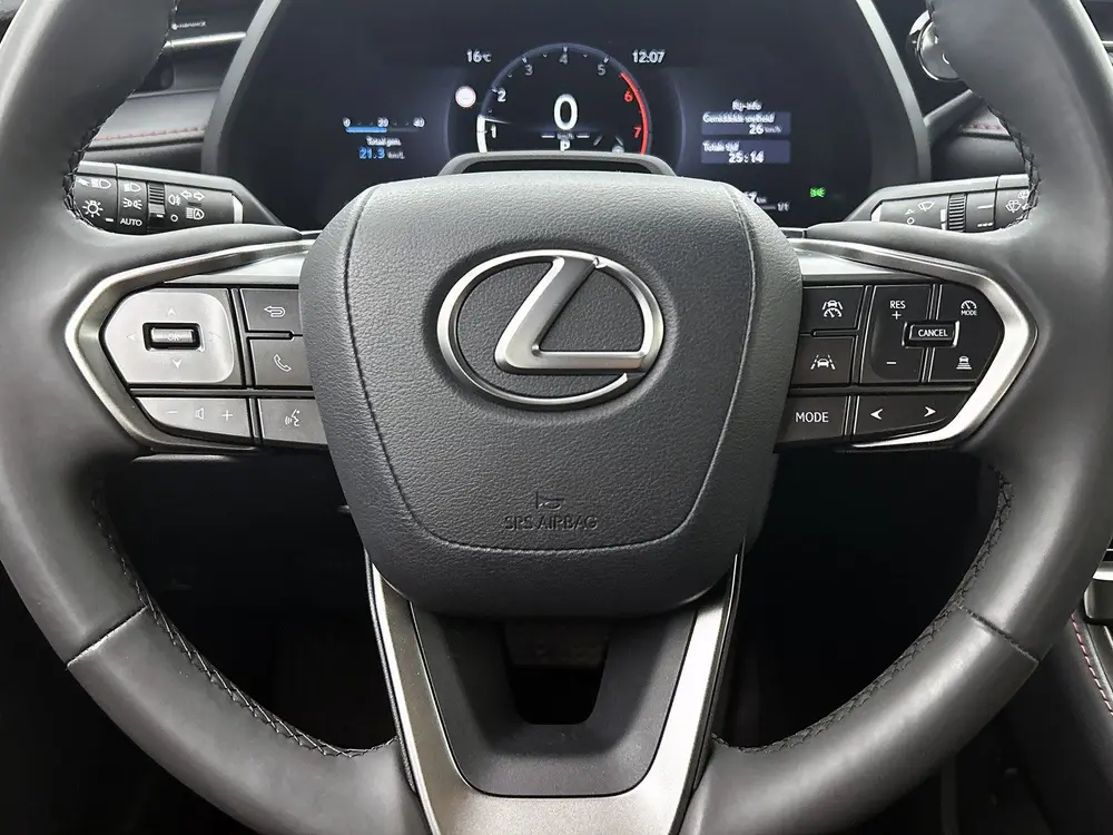 Lexus LBX Elegant 2WD uit 2024, foto 18