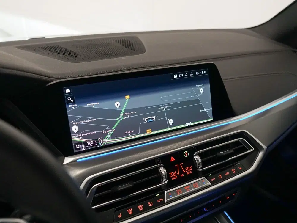 BMW X5 xDrive45e M-Sport uit 2023, foto 16