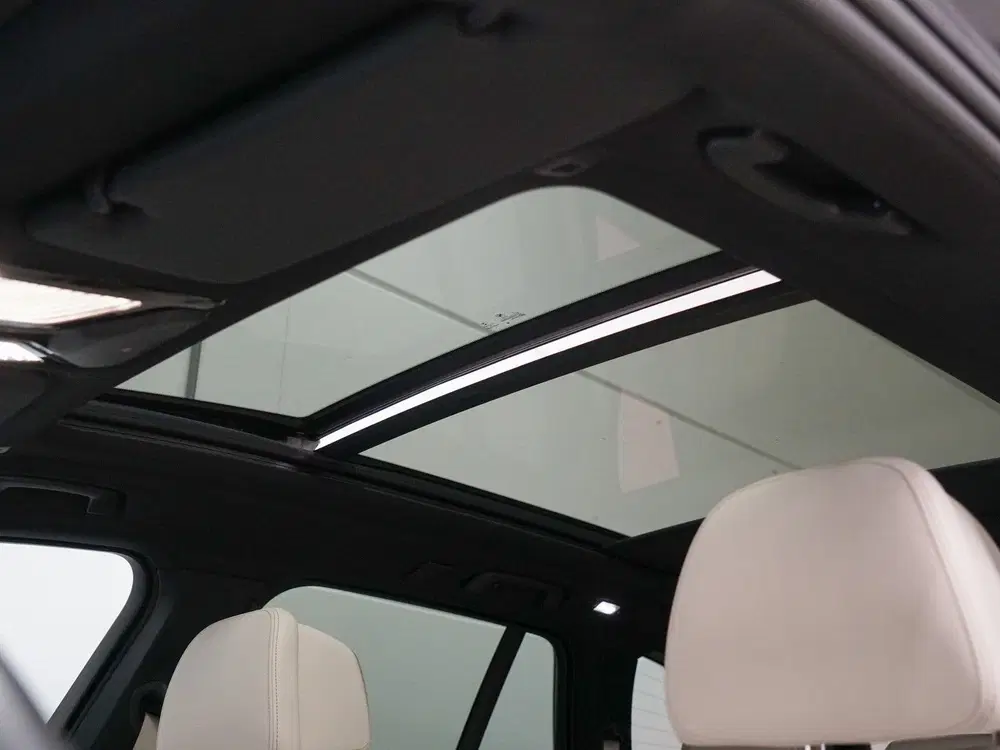 BMW X5 xDrive45e M-Sport uit 2021, foto 12