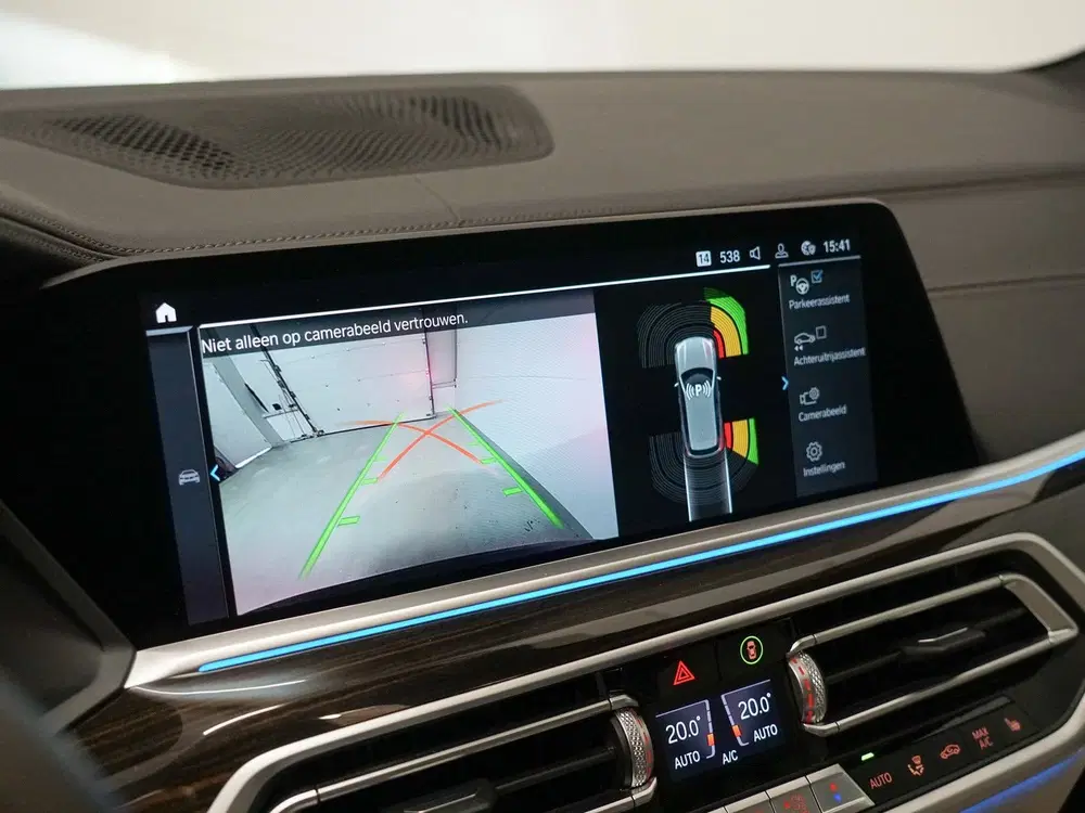 BMW X5 xDrive45e M-Sport uit 2021, foto 20