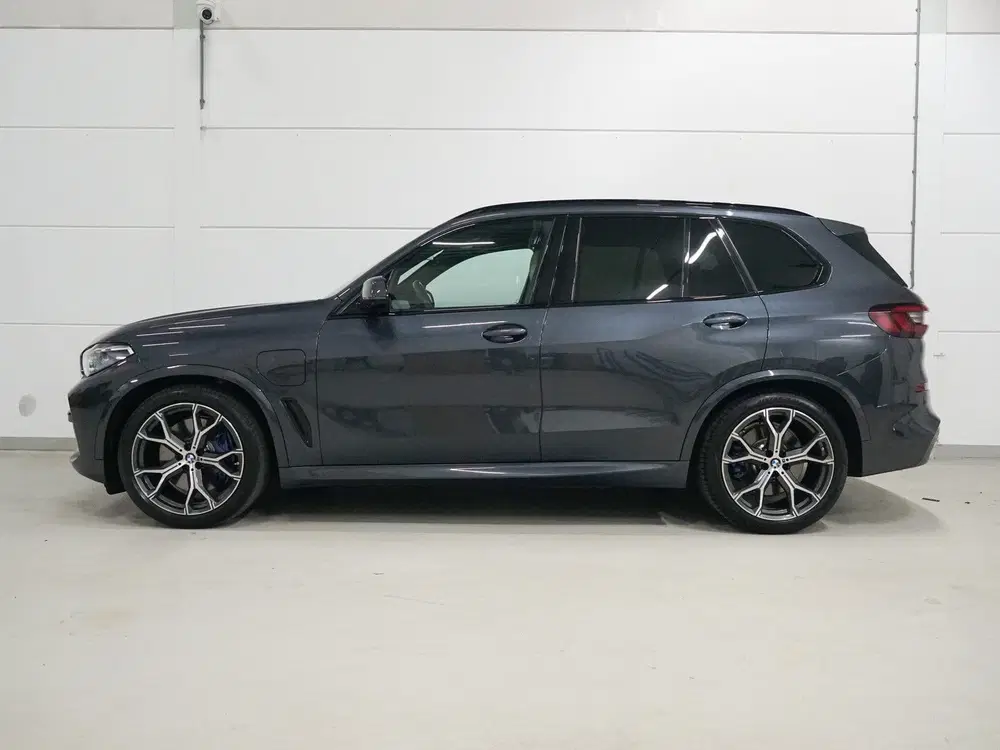 BMW X5 xDrive45e M-Sport uit 2021, foto 5