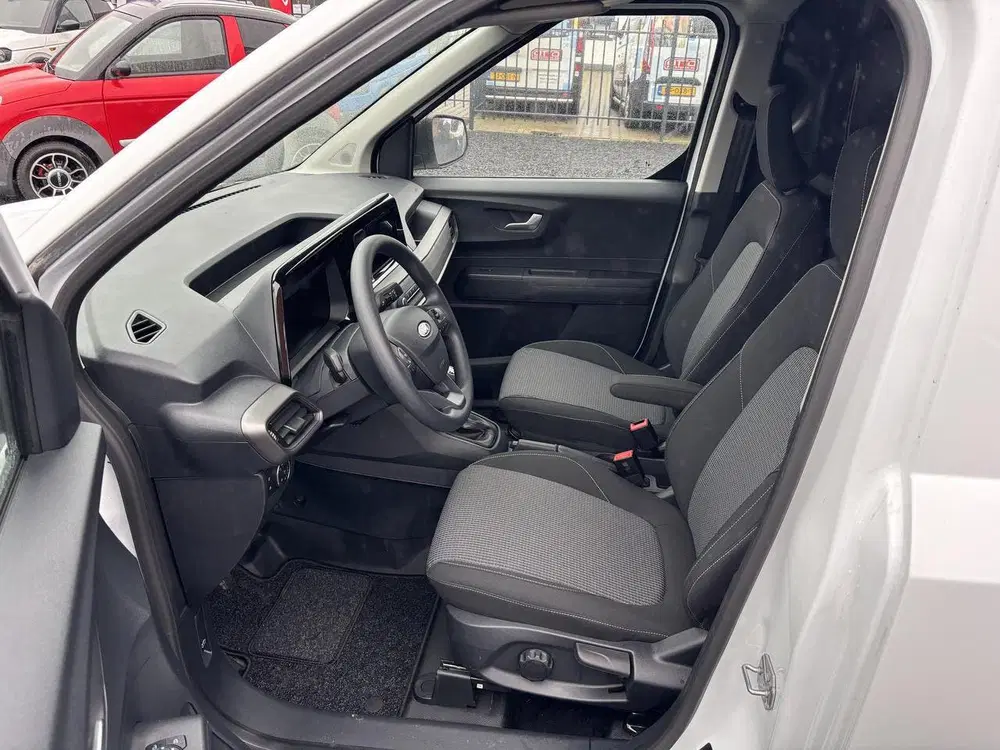 Ford Transit Courier 1.0 EcoBoost Trend uit 2024, foto 12