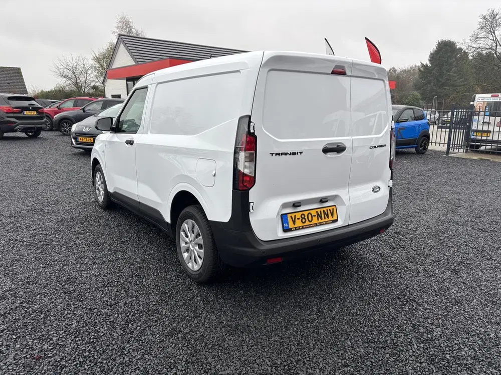 Ford Transit Courier 1.0 EcoBoost Trend uit 2024, foto 3