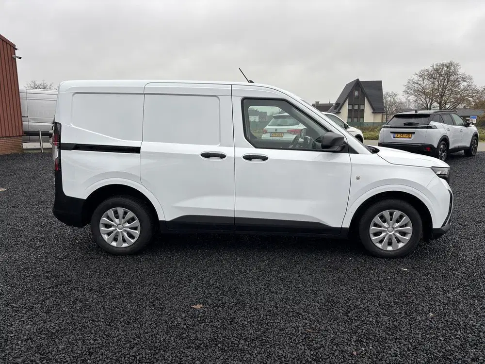 Ford Transit Courier 1.0 EcoBoost Trend uit 2024, foto 7