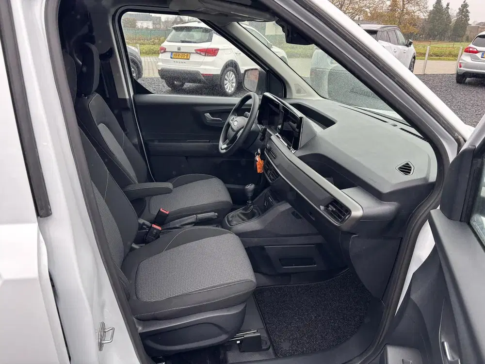 Ford Transit Courier 1.0 EcoBoost Trend uit 2024, foto 9