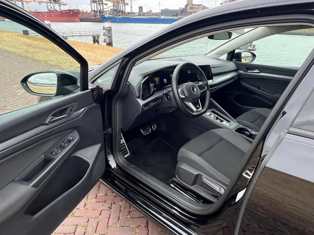 Volkswagen Golf 1.5 eTSI Active AIRCO|DSG|ACC|CARPLAY|APK uit 2022, foto 17