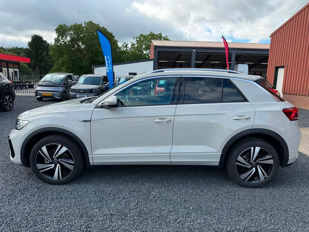 Volkswagen T-Roc 1.5 TSI R-Line uit 2024, foto 2