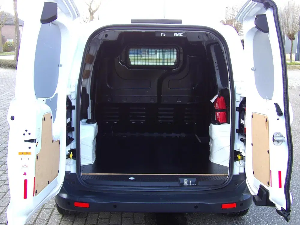 Ford Transit Courier 1.0 BENZINE ECOBOOST 100PK 2020 1eEIGEN uit 2020, foto 15