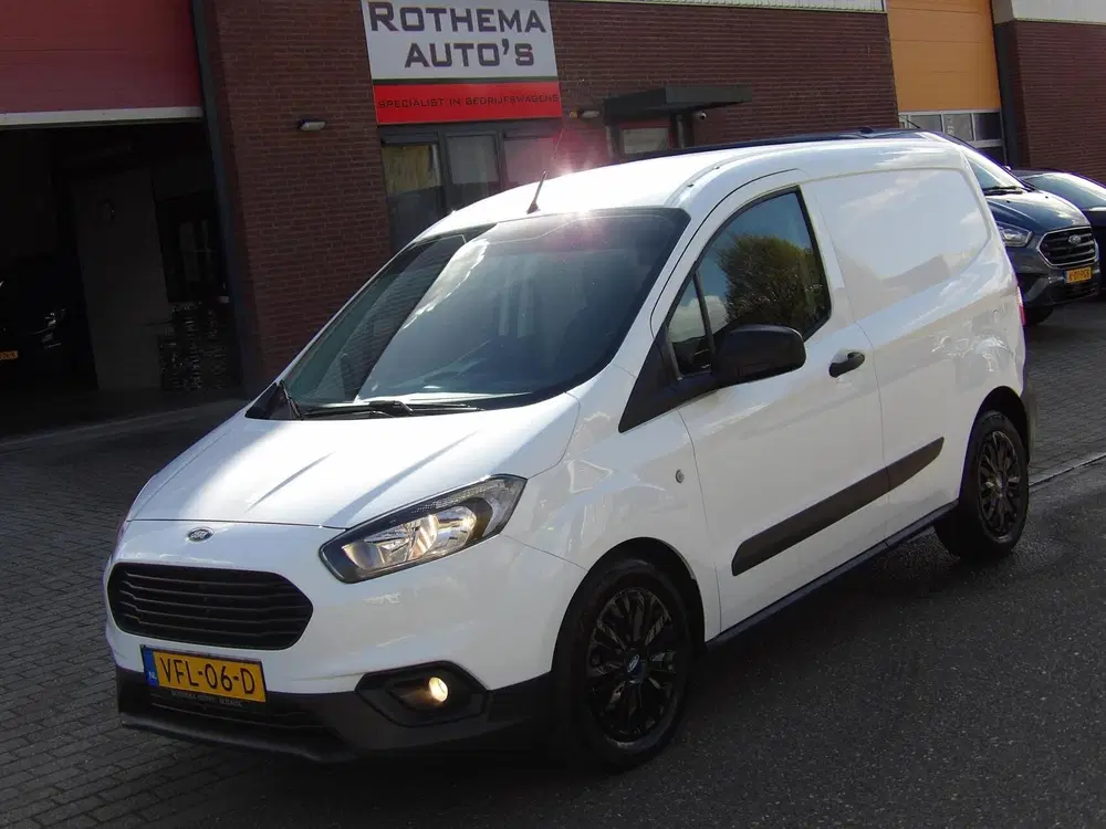 Ford Transit Courier 1.0 BENZINE ECOBOOST 100PK 2020 1eEIGEN uit 2020, foto 2
