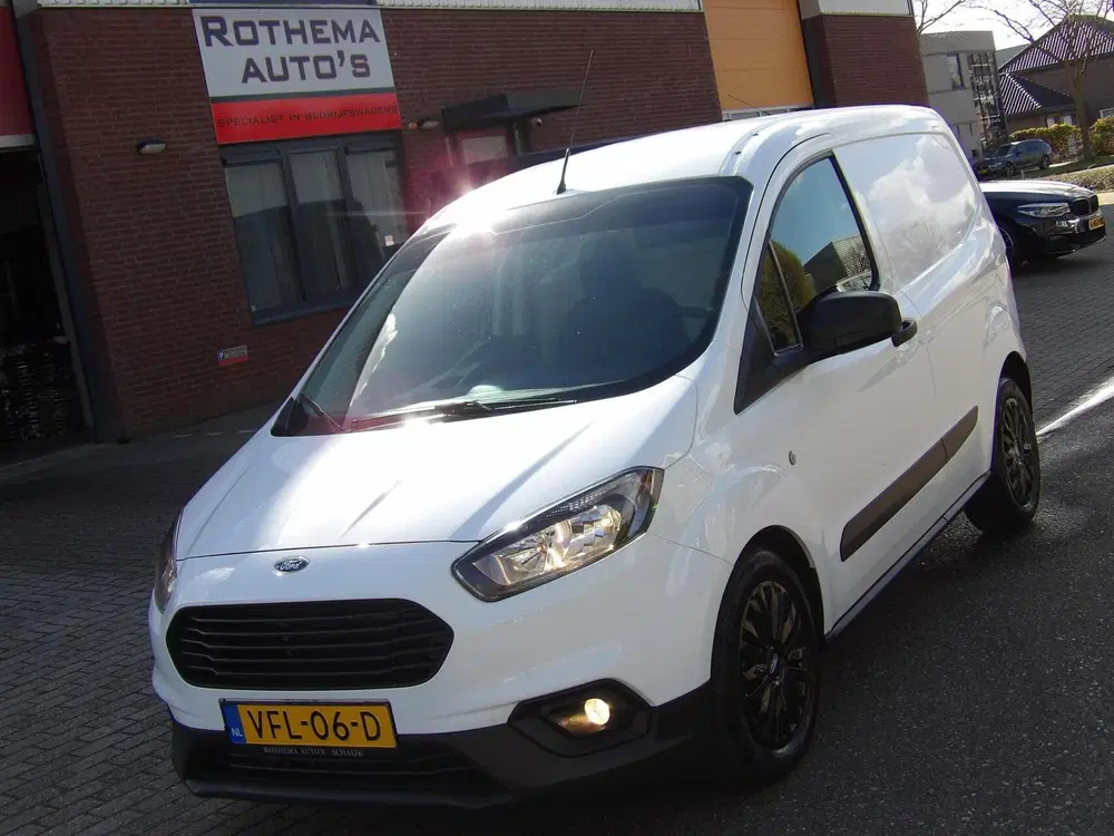 Ford Transit Courier 1.0 BENZINE ECOBOOST 100PK 2020 1eEIGEN uit 2020, foto 4