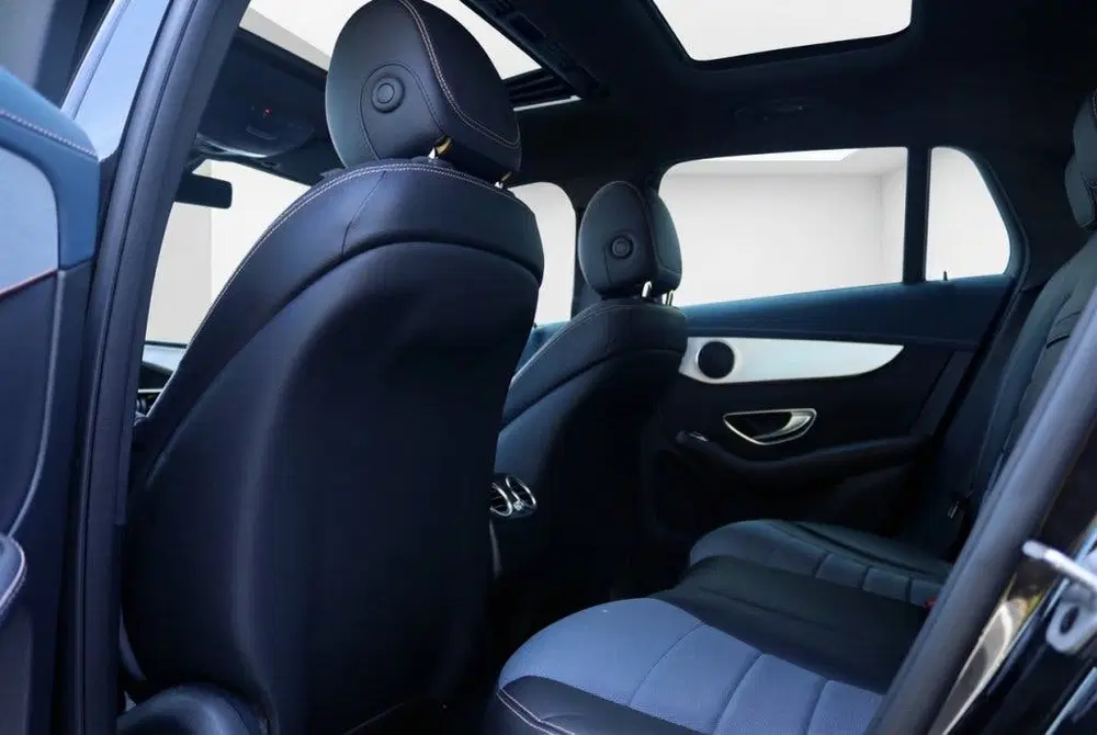 Mercedes-Benz EQC EQC 400 4Matic Schuifdak uit 2022, foto 11