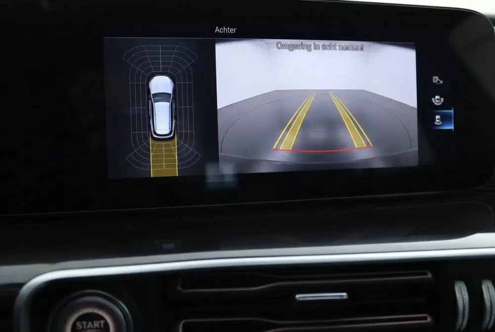 Mercedes-Benz EQC EQC 400 4Matic Schuifdak uit 2022, foto 19