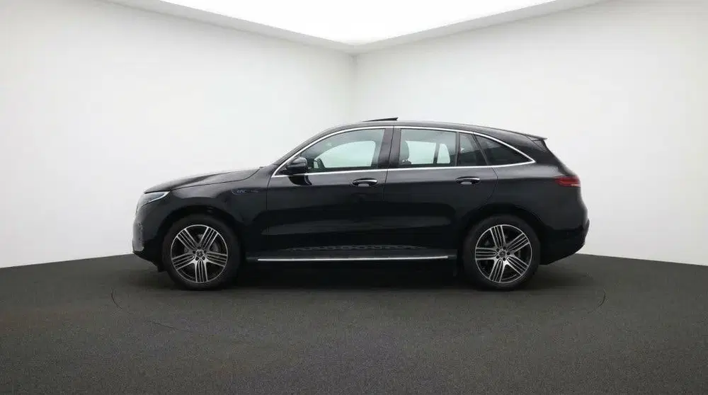 Mercedes-Benz EQC EQC 400 4Matic Schuifdak uit 2022, foto 2