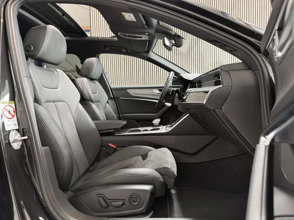 Audi A6 55 TFSI e Quattro Competition 367 PK uit 2020, foto 15