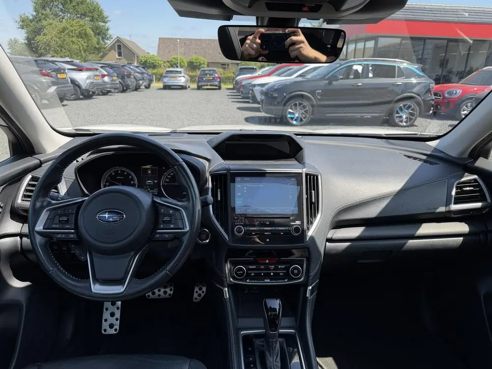 Subaru Forester HEV 2.0i e-BOXER Premium uit 2023, foto 18