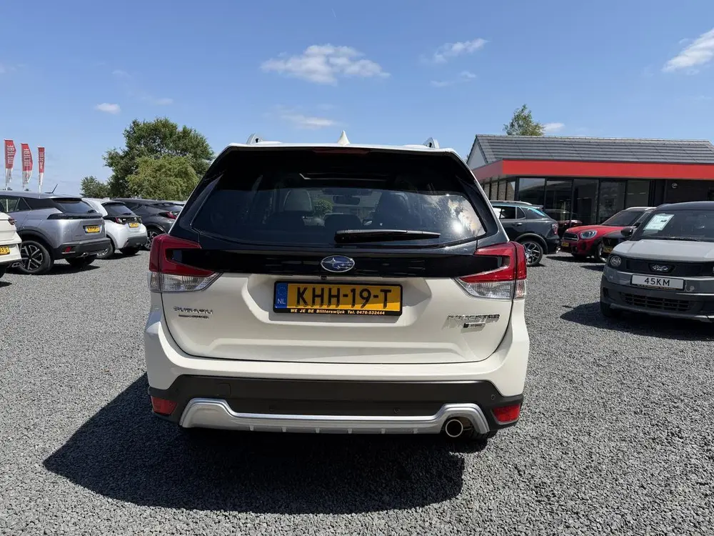 Subaru Forester HEV 2.0i e-BOXER Premium uit 2023, foto 4