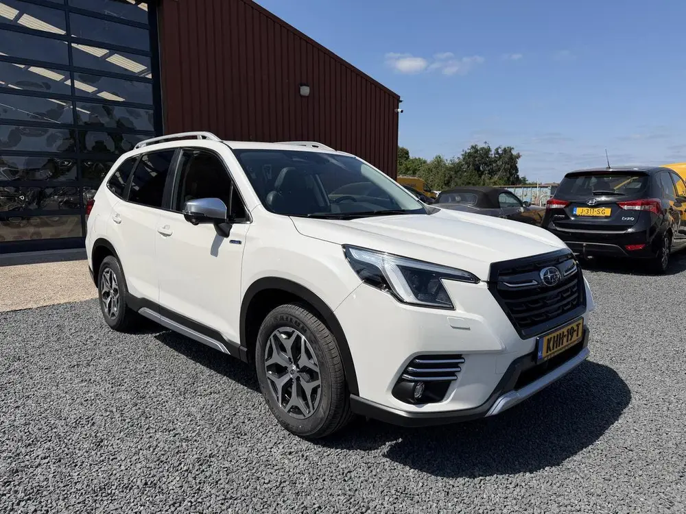 Subaru Forester HEV 2.0i e-BOXER Premium uit 2023, foto 7