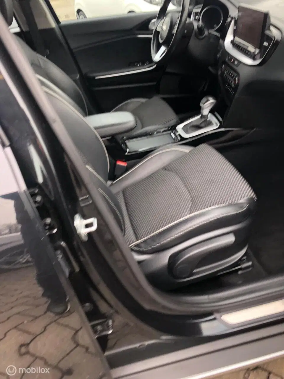 Kia XCeed 1.6 GDi PHEV CAMERA CARPLAY LED NAVI uit 2021, foto 14