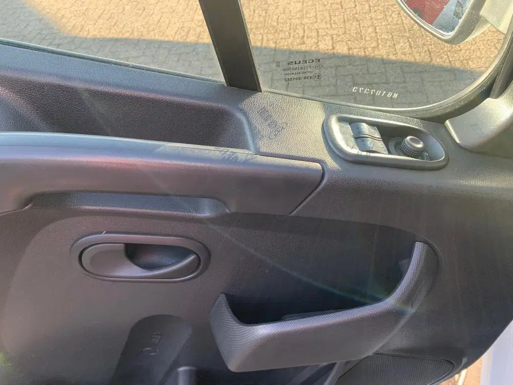 Opel Movano 2.3 CDTI L2H3 uit 2019, foto 14